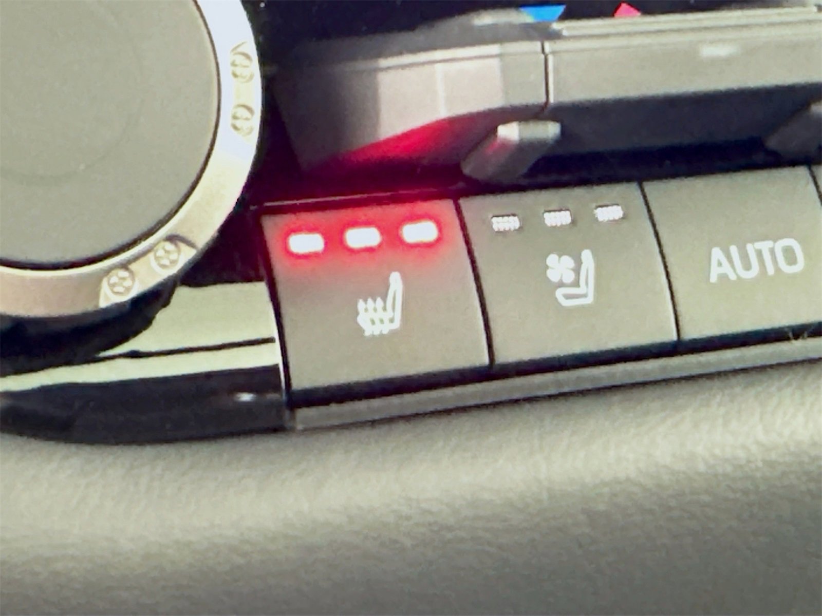 New 2026 Toyota Sequoia Platinum image 19