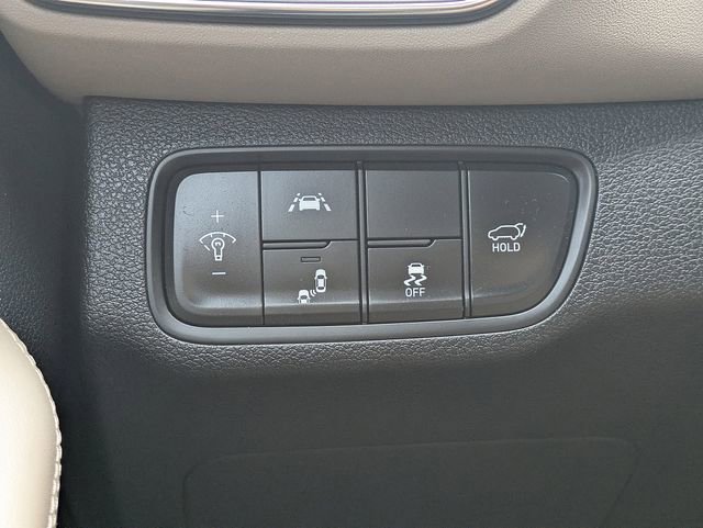 Used 2019 Hyundai Santa Fe FWD image 26