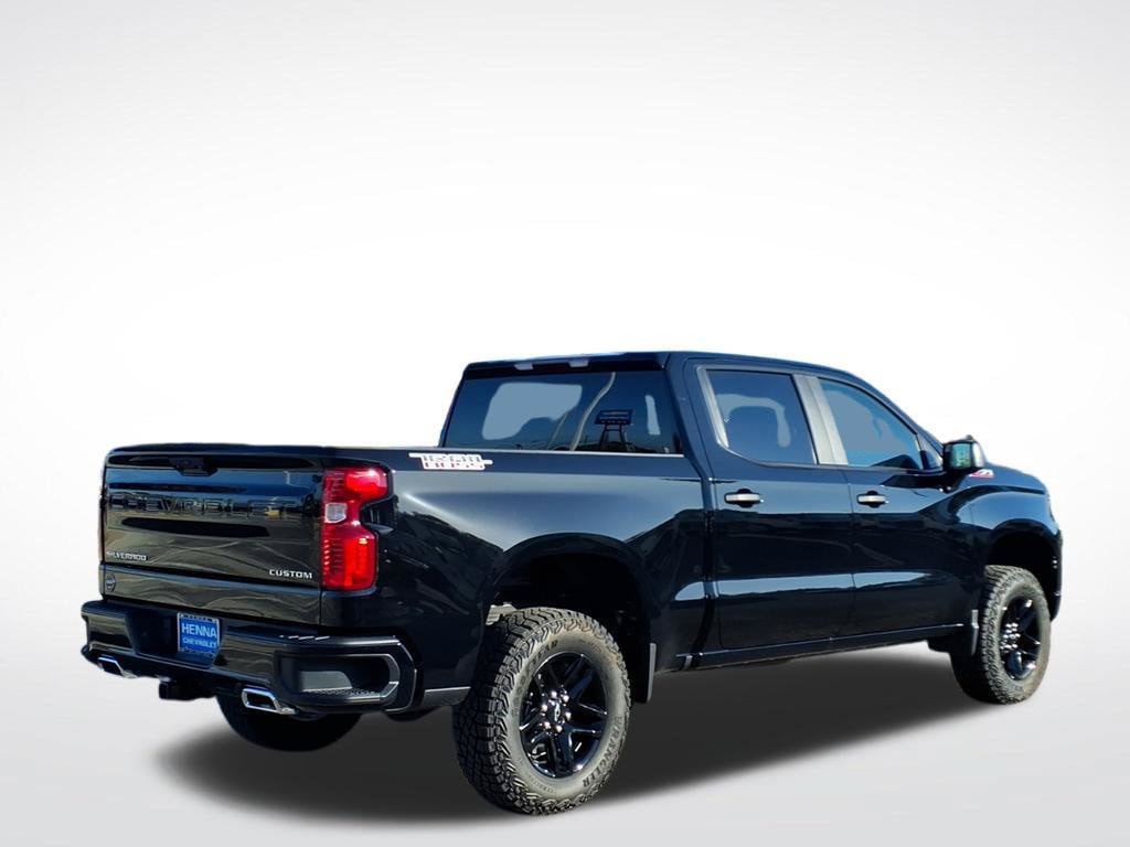 New 2026 Chevrolet Silverado 1500 Custom Trail Boss AWD/4WD image 3