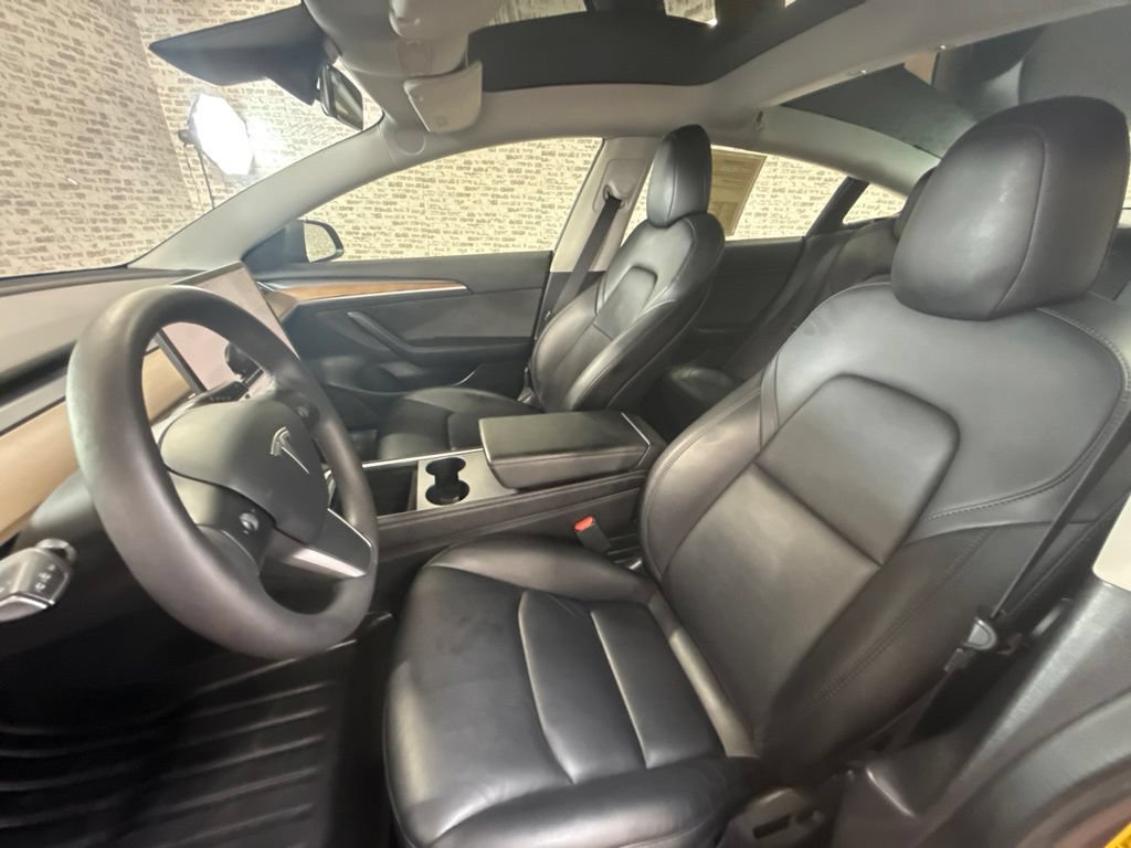 Used 2022 Tesla Model 3 Long Range AWD/4WD image 21