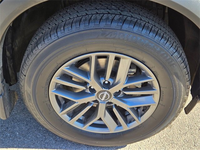 Used 2023 Nissan Rogue S image 9