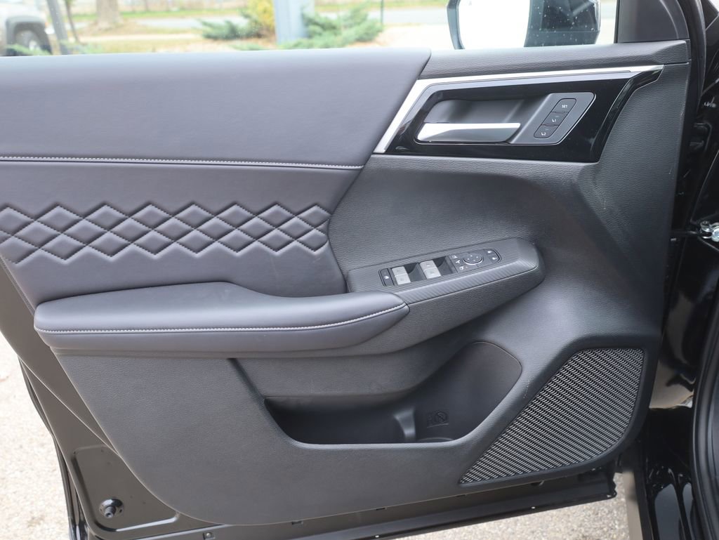 New 2025 Mitsubishi Outlander SEL Black Edition image 37