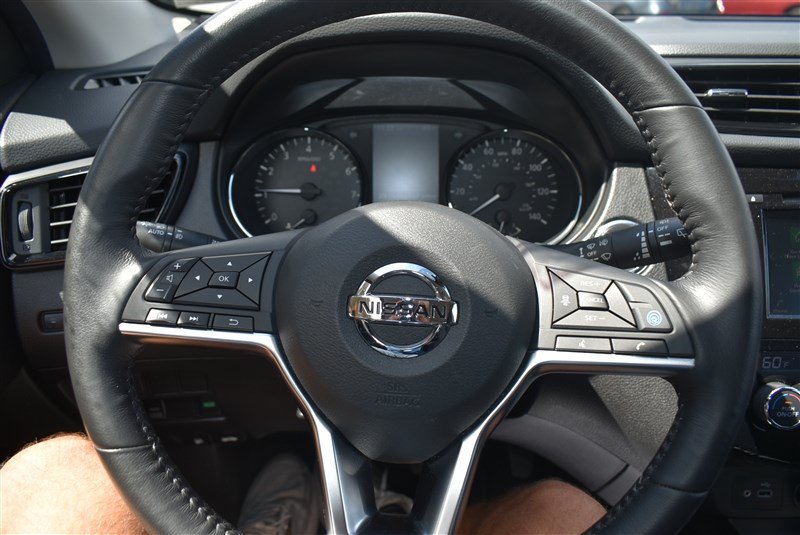 Used 2019 Nissan Rogue Sport SV w/ Technology Package AWD/4WD image 13