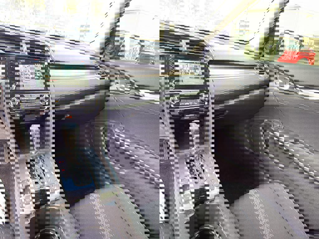 Certified 2019 Honda Civic EX image 24