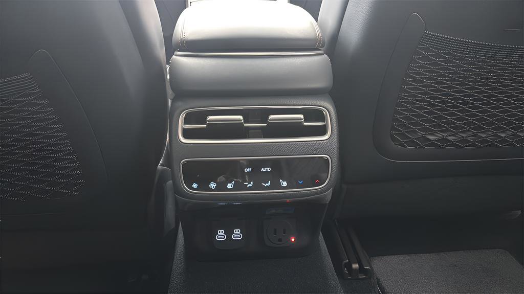 New 2026 Genesis GV70 3.5T Sport Prestige AWD/4WD image 11