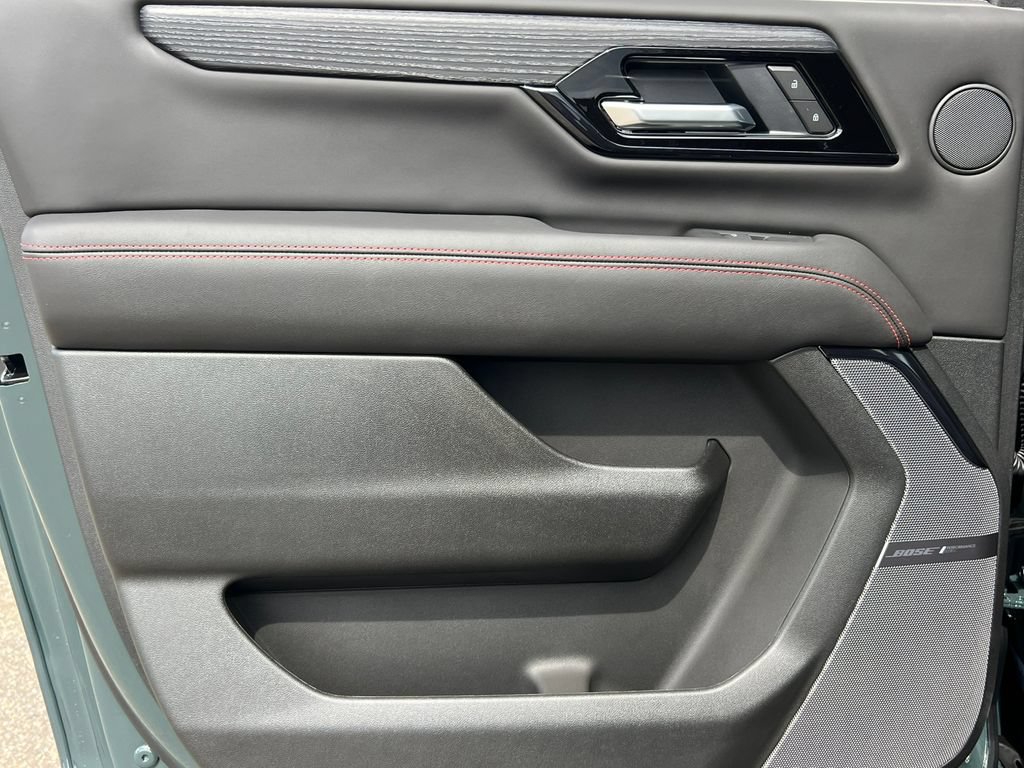 New 2026 GMC Yukon XL AT4 Ultimate AWD/4WD image 36