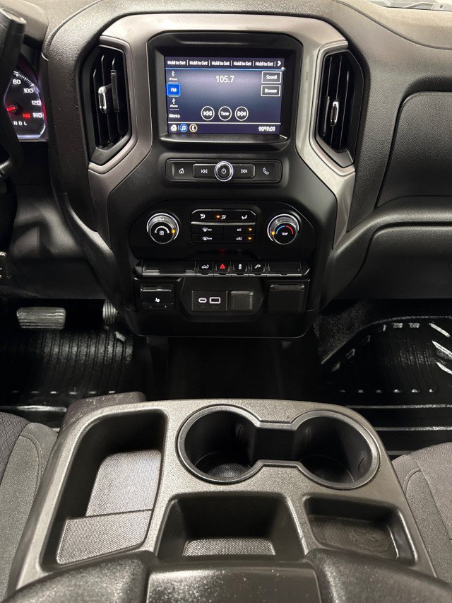 Used 2023 Chevrolet Silverado 2500 W/T w/ Gooseneck/5TH Wheel Package AWD/4WD image 18