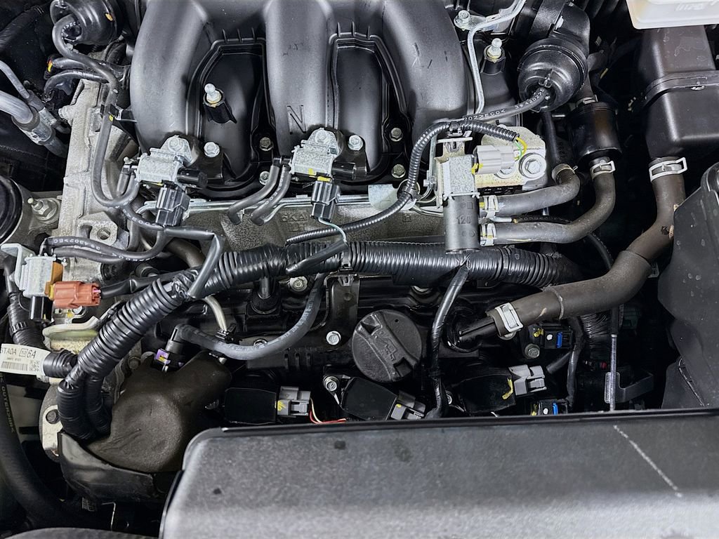 Certified 2024 Nissan Pathfinder SV w/ Black Appearance Package image 33