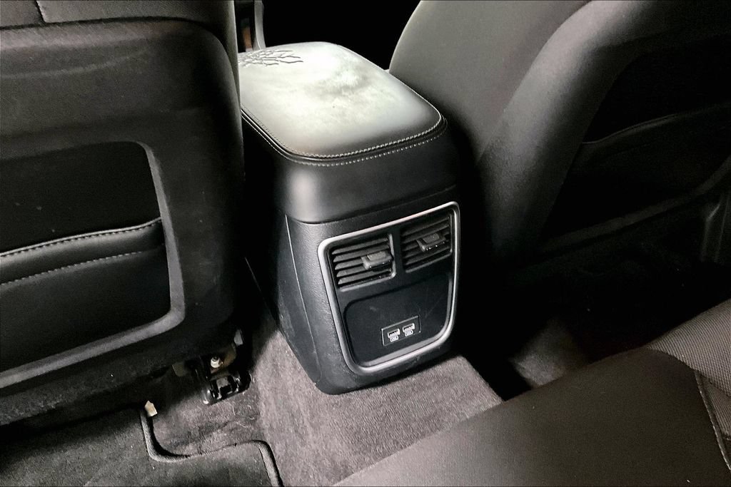 Used 2017 Dodge Charger R/T RWD image 28