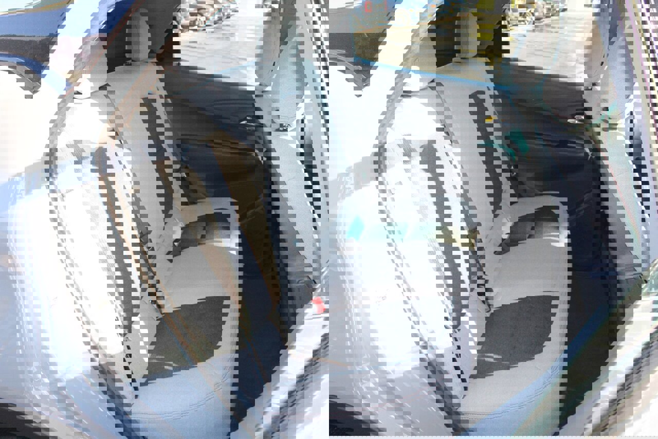 Used 2019 Chevrolet Bolt LT image 14