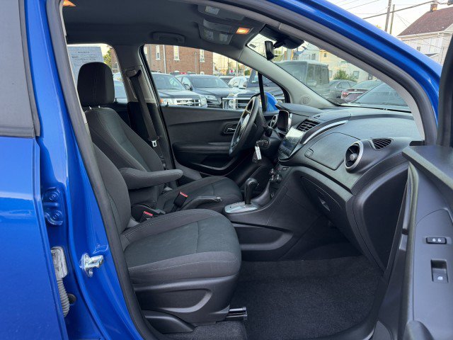 Used 2016 Chevrolet Trax LS FWD image 16
