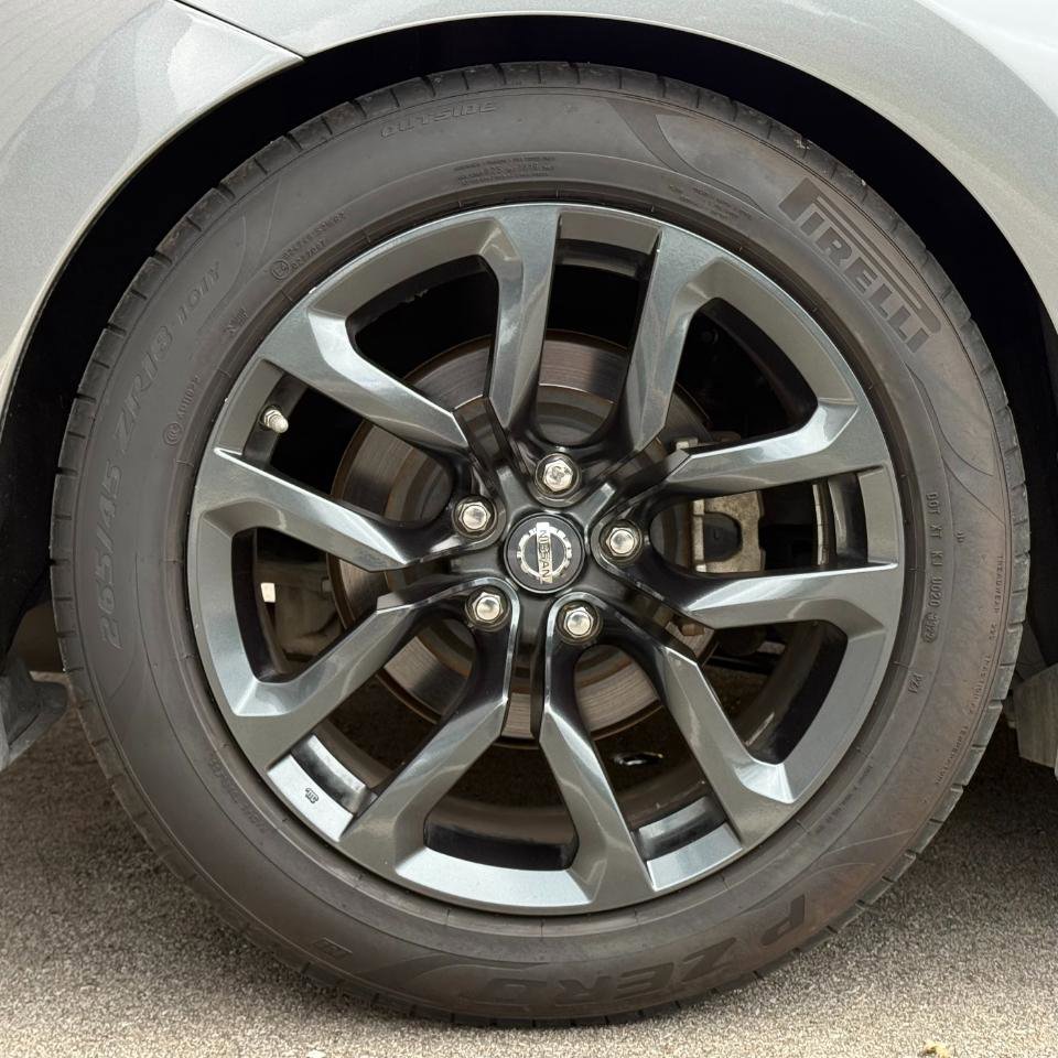 Used 2017 Nissan 370Z Coupe RWD image 25