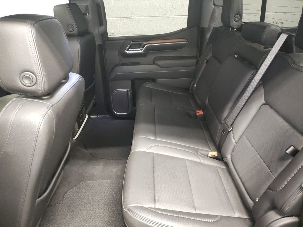 Used 2025 GMC Sierra 1500 Denali w/ Denali Reserve Package image 27