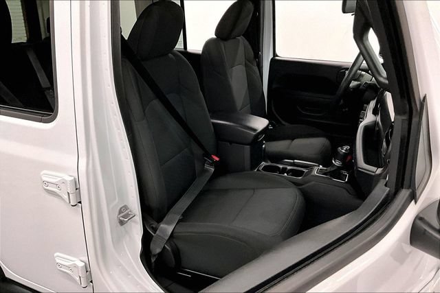 Used 2022 Jeep Wrangler Unlimited Sport AWD/4WD image 8