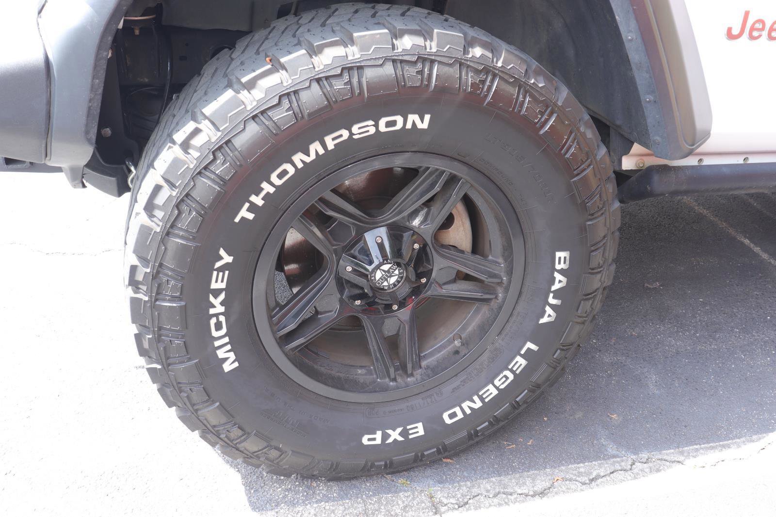 Used 2018 Jeep Wrangler Unlimited Sport S image 6