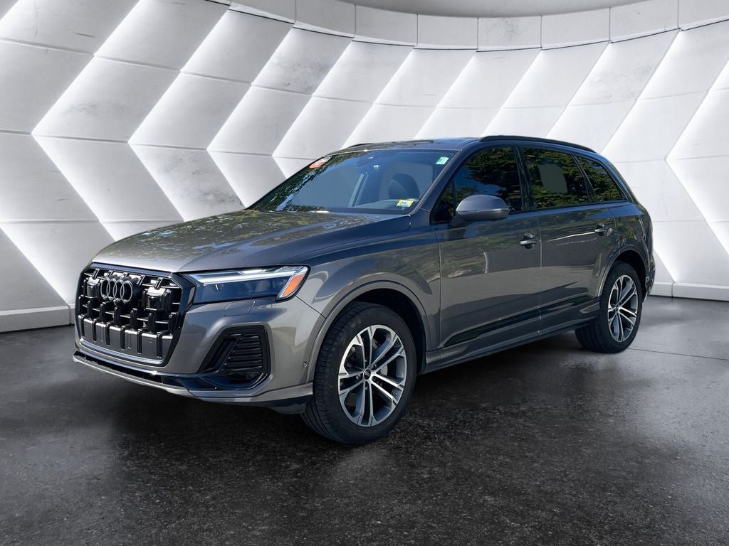 Used 2025 Audi Q7 2.0T Premium Plus AWD/4WD image 2