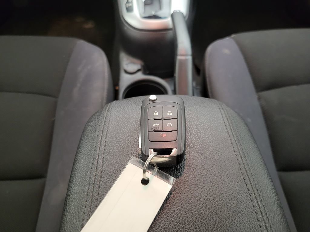 Used 2015 Chevrolet Cruze LT image 39