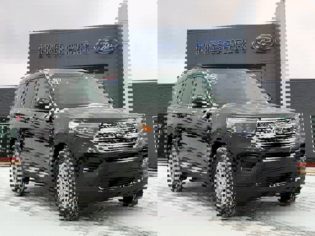 Certified 2022 Ford Explorer XLT image 1