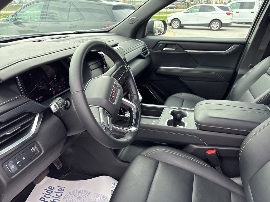 Used 2024 GMC Acadia Elevation w/ Luxury Package FWD image 27