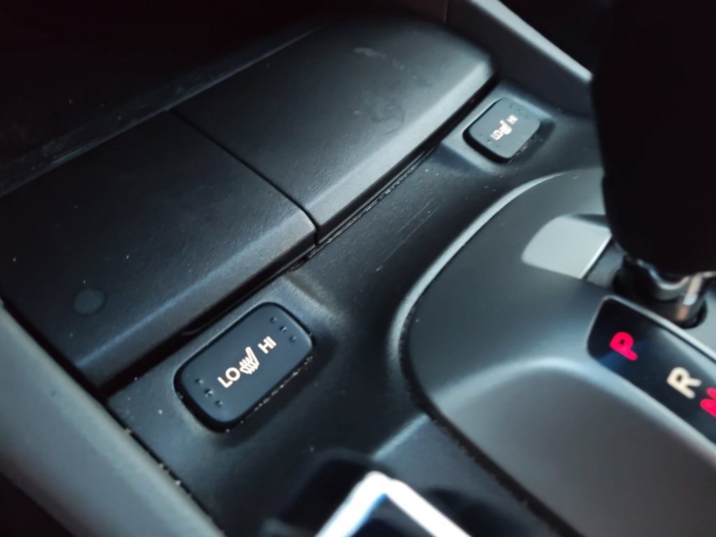 Used 2011 Honda Accord EX-L image 11