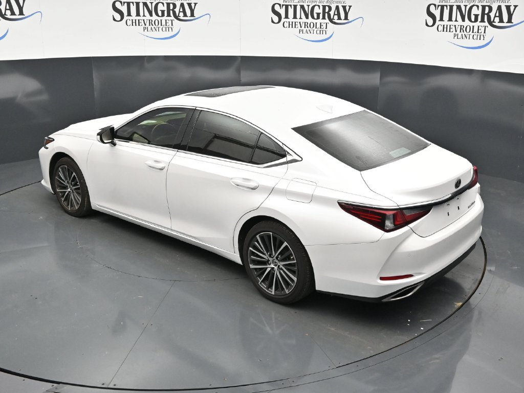 Used 2024 Lexus ES 350 w/ Premium Package FWD image 22