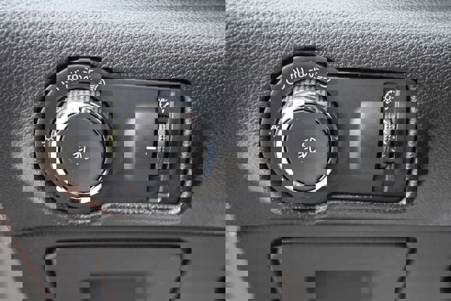 Used 2018 Buick Cascada Sport Touring w/ Dark Effects Package image 33