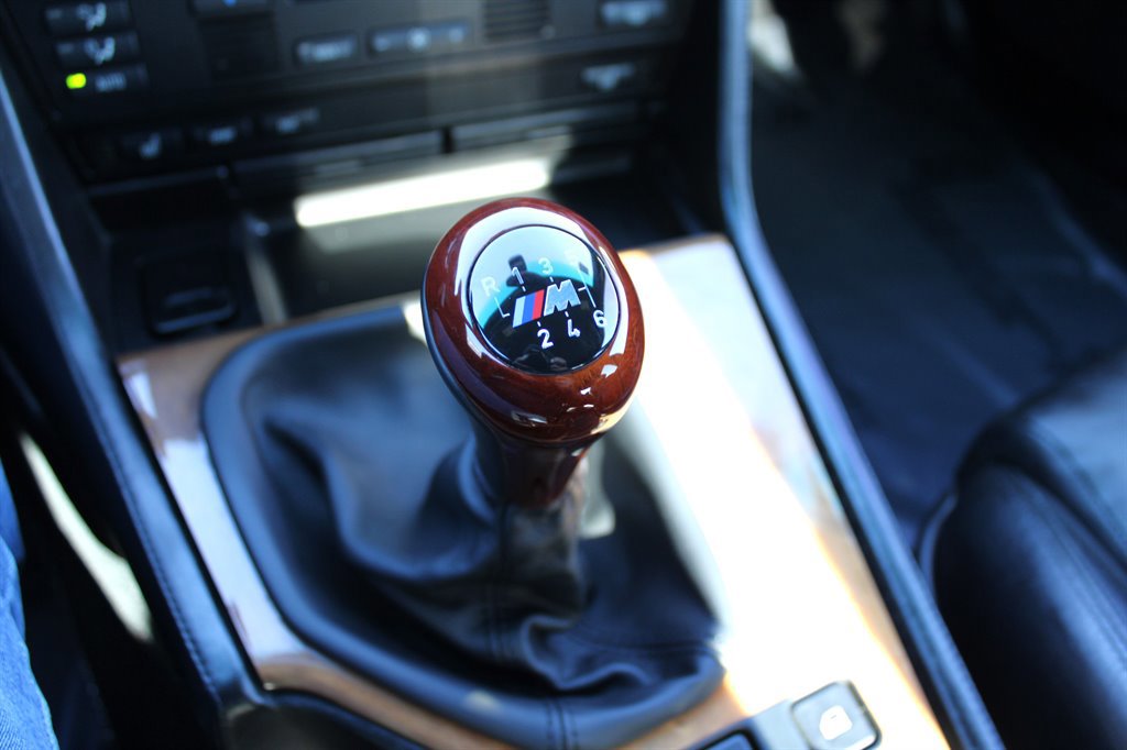 Used 2001 BMW M5 image 33