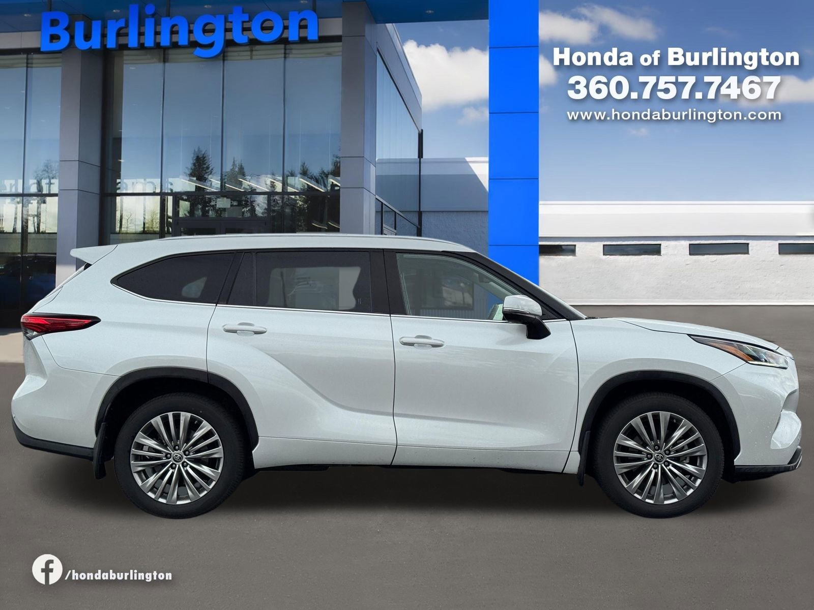 Used 2022 Toyota Highlander Platinum AWD/4WD image 7