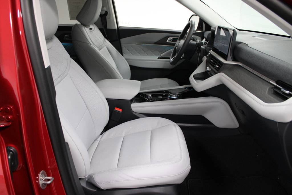New 2026 Ford Explorer Platinum w/ LUX Leather Package image 28
