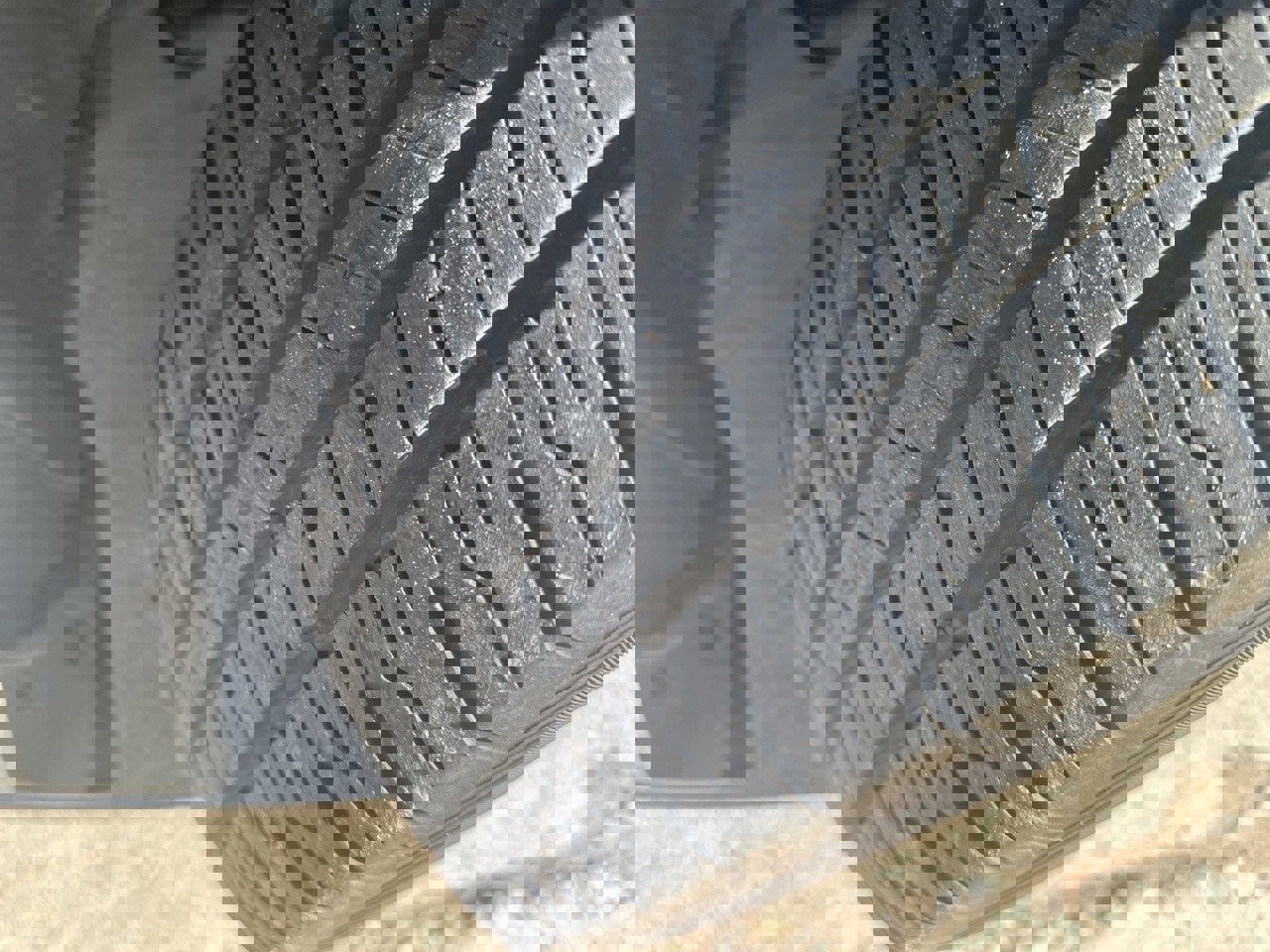 Used 2024 Toyota RAV4 Limited image 13