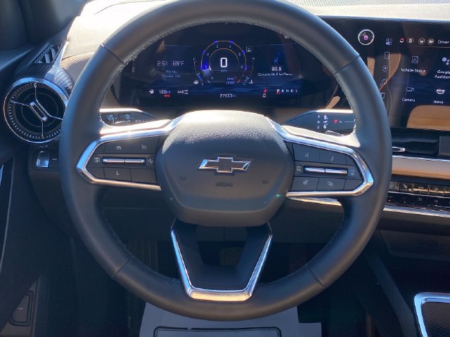 Certified 2025 Chevrolet Equinox ACTIV w/ Safety and Technology Package AWD/4WD image 8