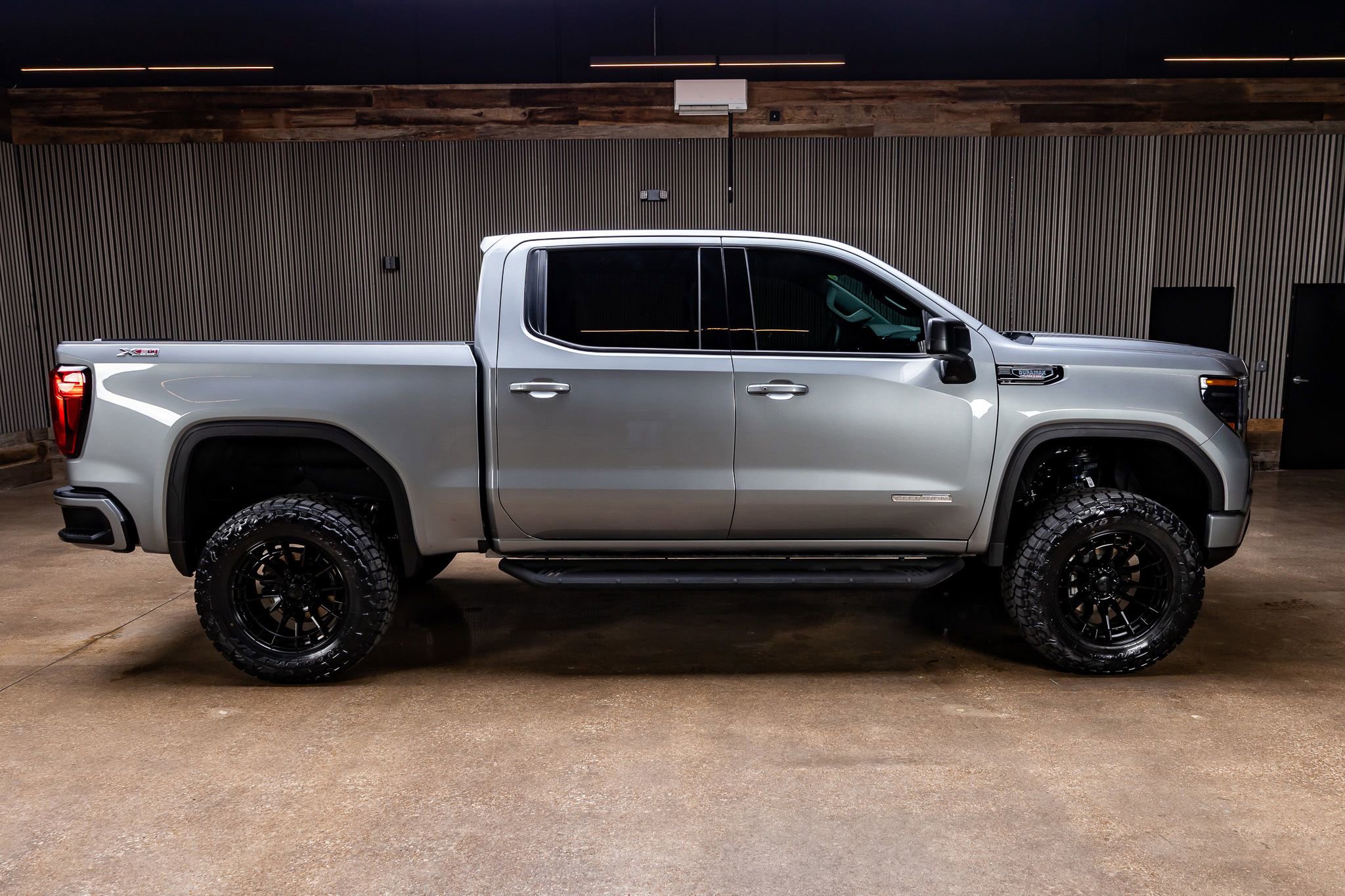 Used 2026 GMC Sierra 1500 Elevation w/ Preferred Package image 11