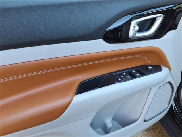 Used 2022 Jeep Compass Limited image 13