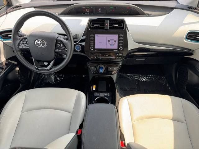 Used 2022 Toyota Prius XLE w/ Advanced Technology Package AWD/4WD image 42