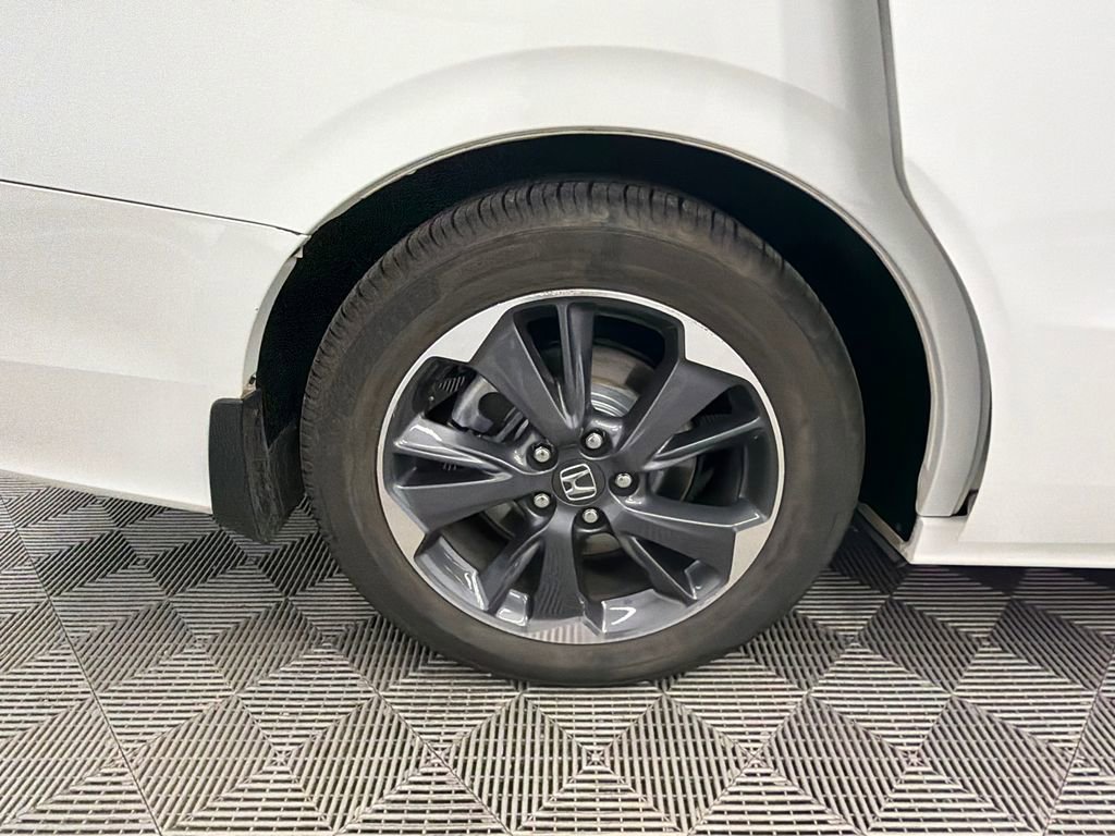 Used 2022 Honda Odyssey Elite image 18