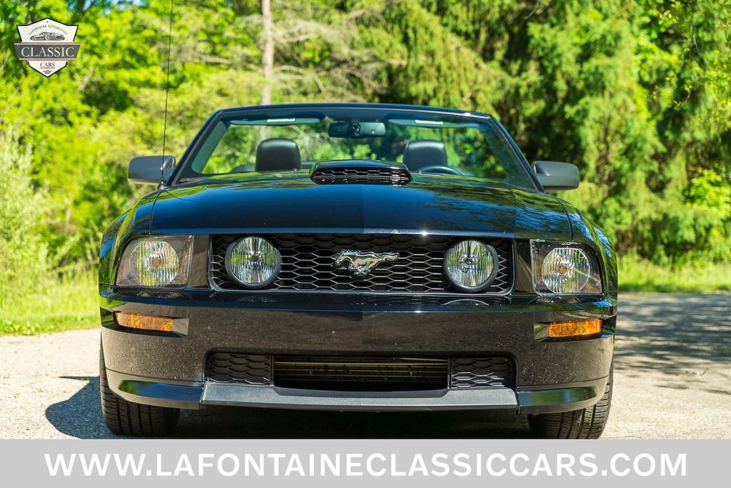 Used 2007 Ford Mustang GT Premium RWD image 12