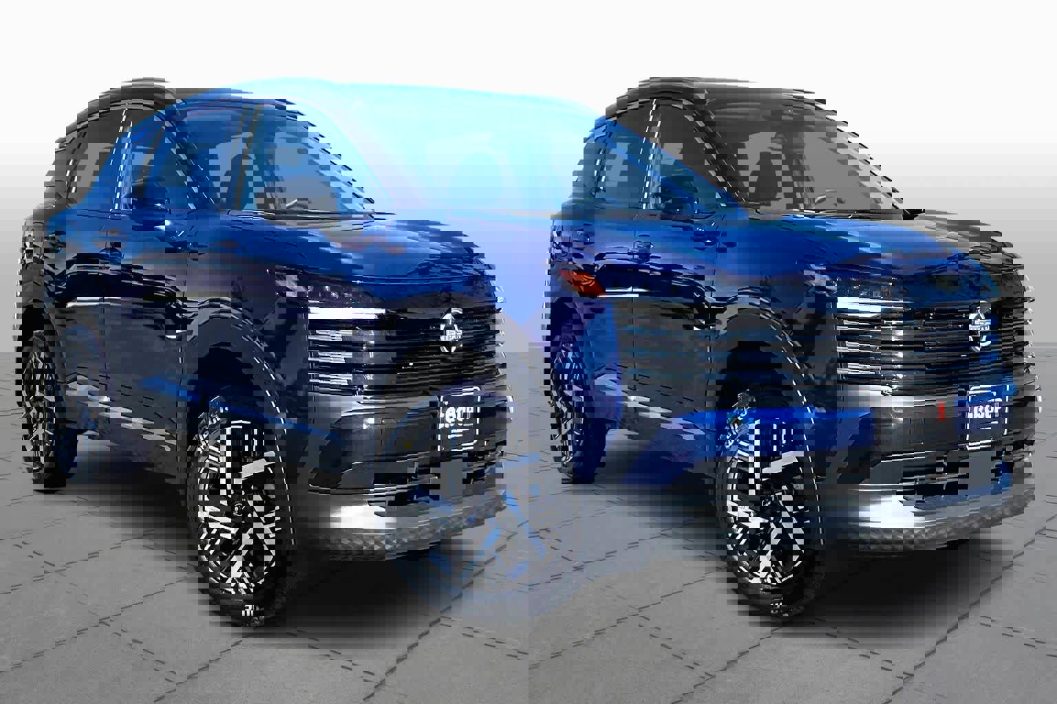 New 2026 Nissan Kicks SV image 2