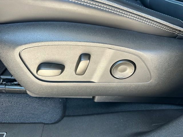 Used 2024 GMC Sierra EV Denali image 30