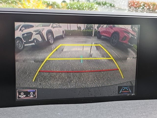 Used 2021 Lexus UX 200 w/ Premium Package FWD image 27
