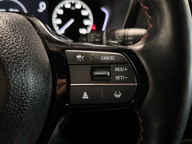 Used 2025 Honda Pilot TrailSport image 23