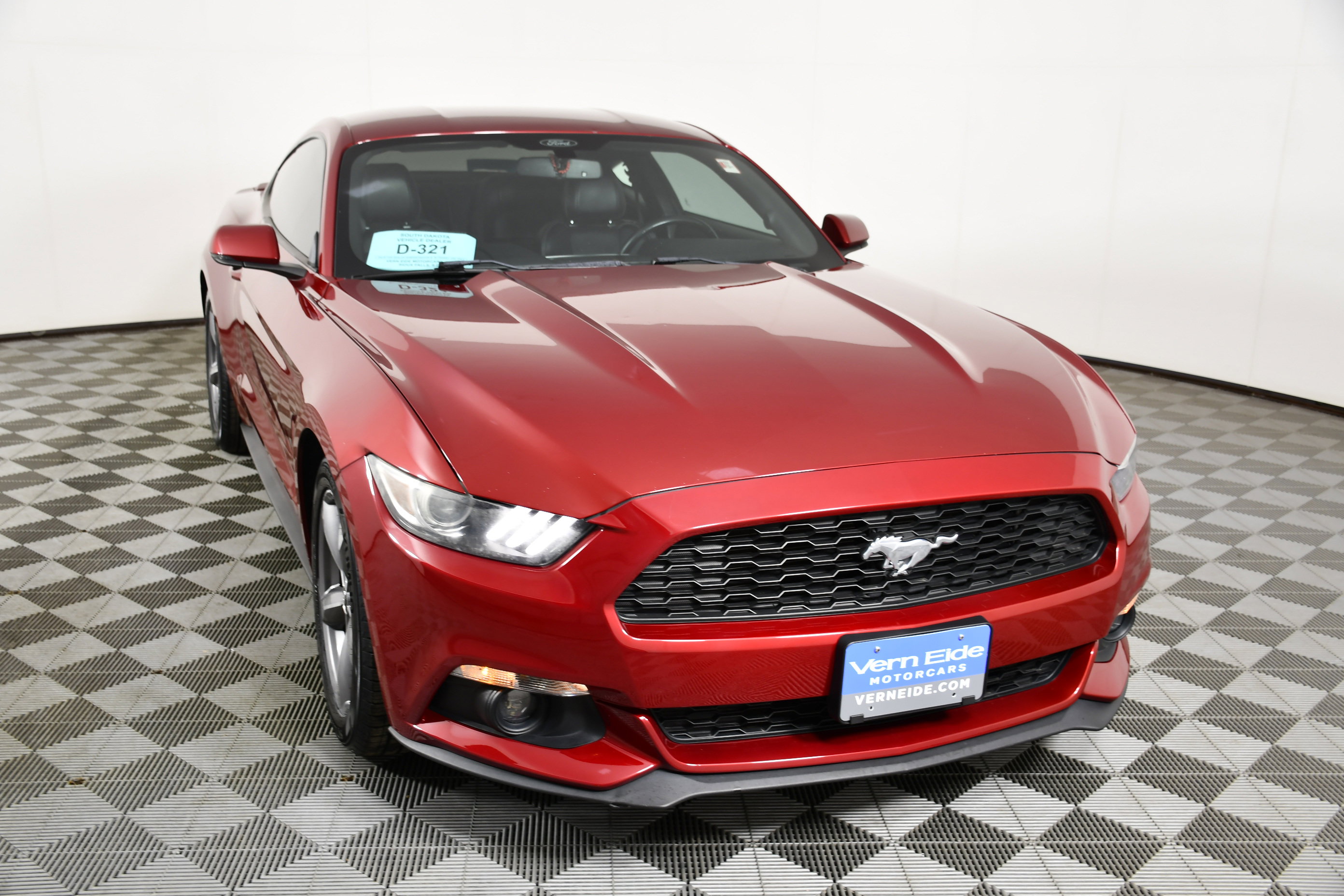 Used 2016 Ford Mustang Premium w/ Equipment Group 201A image 3