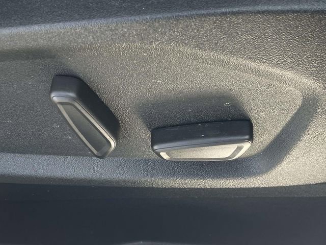 Used 2022 Ford Edge Titanium w/ Equipment Group 301A AWD/4WD image 15