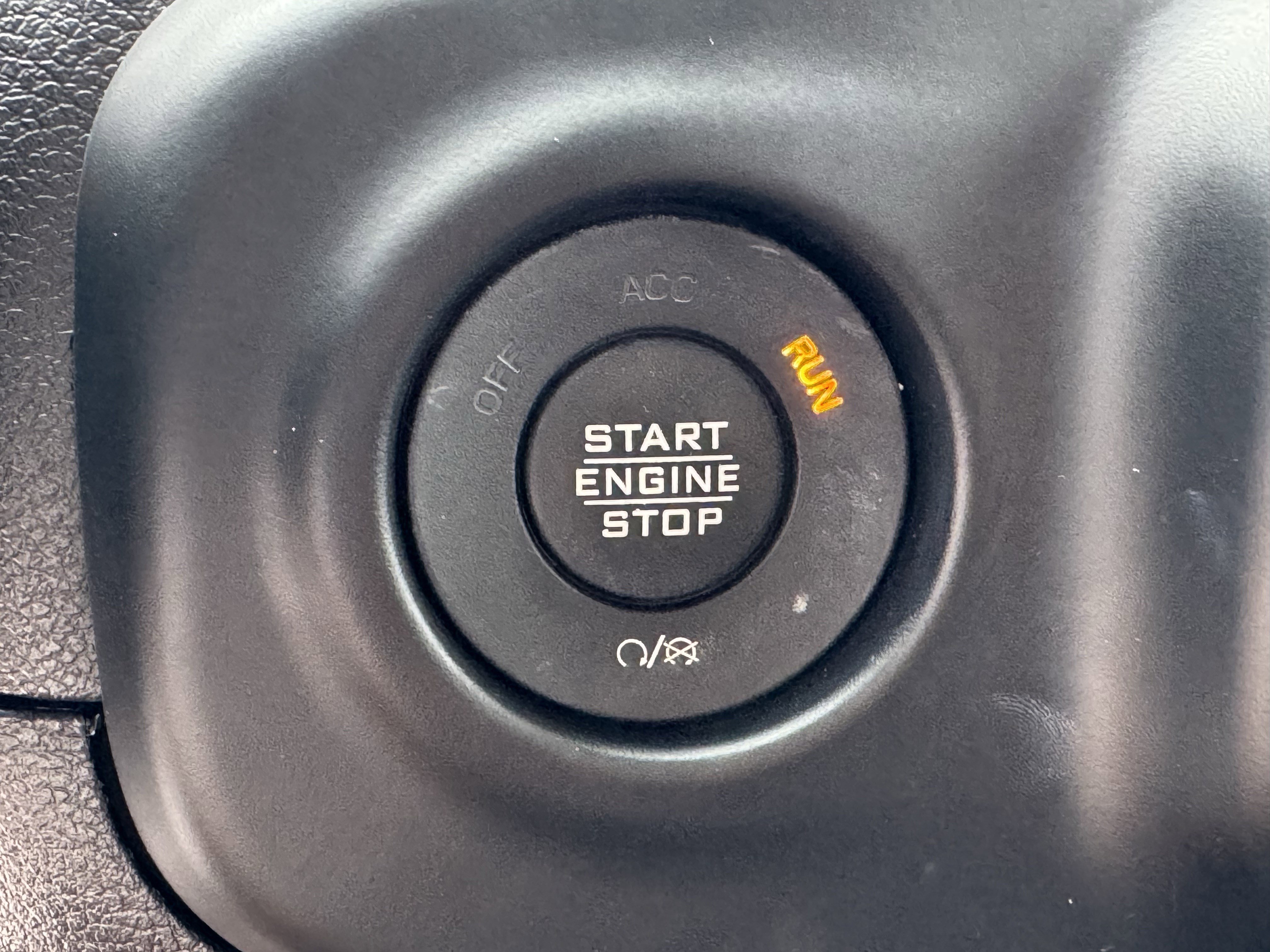 Used 2023 Jeep Wrangler Sahara w/ Cold Weather Group image 22