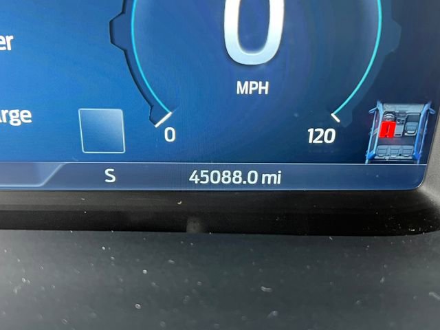 Certified 2024 Ford F150 Lightning Flash w/ Max Trailer Tow Package image 7