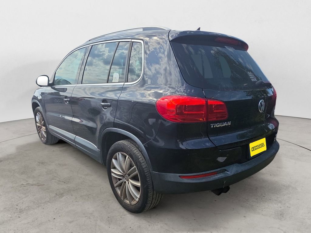 Used 2012 Volkswagen Tiguan S AWD/4WD image 2