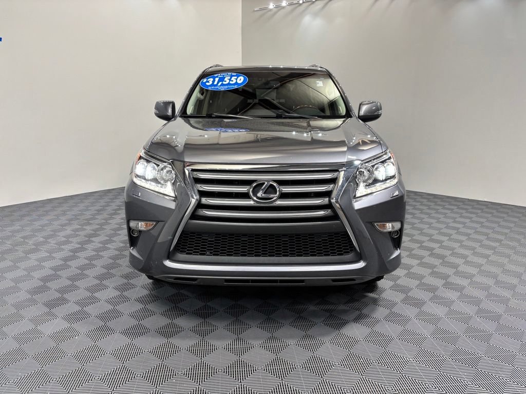 Used 2018 Lexus GX 460 Premium w/ Premium Package AWD/4WD image 3