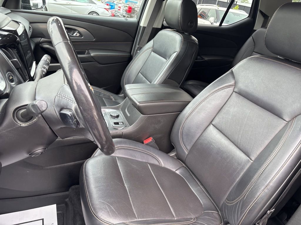 Used 2019 Chevrolet Traverse Premier w/ LPO, Floor Liner Package FWD image 12