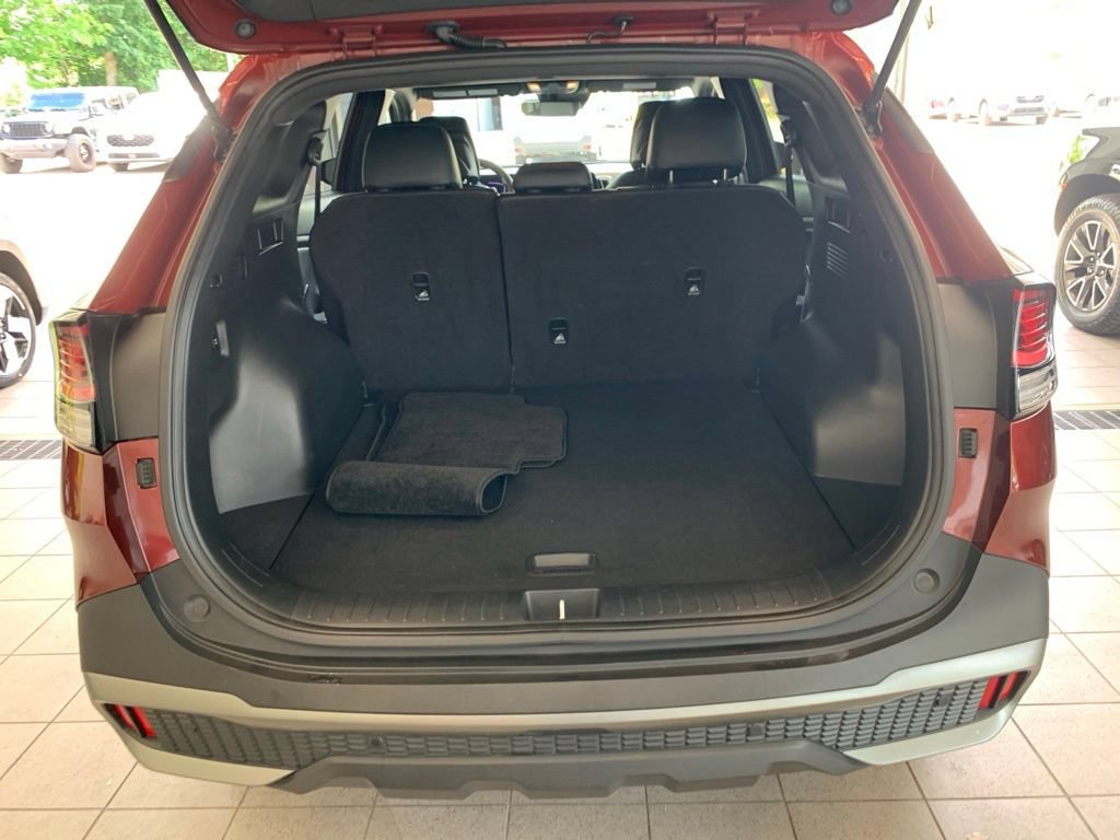 Used 2023 Kia Sportage X-Line AWD/4WD image 15