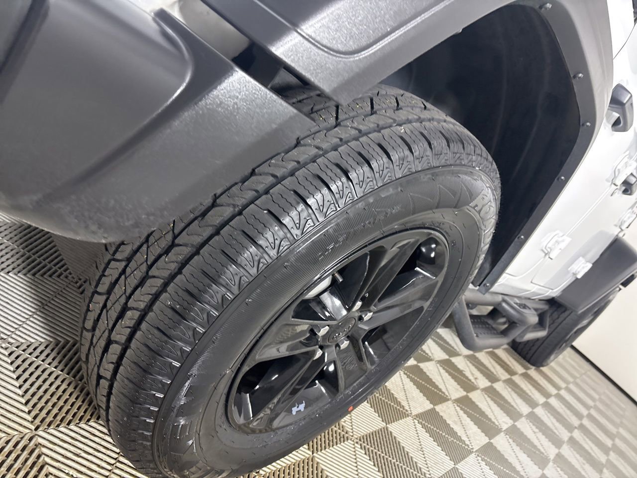 Used 2022 Jeep Wrangler Unlimited Sport image 34