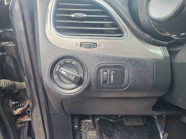 Used 2019 Dodge Journey Crossroad FWD image 14